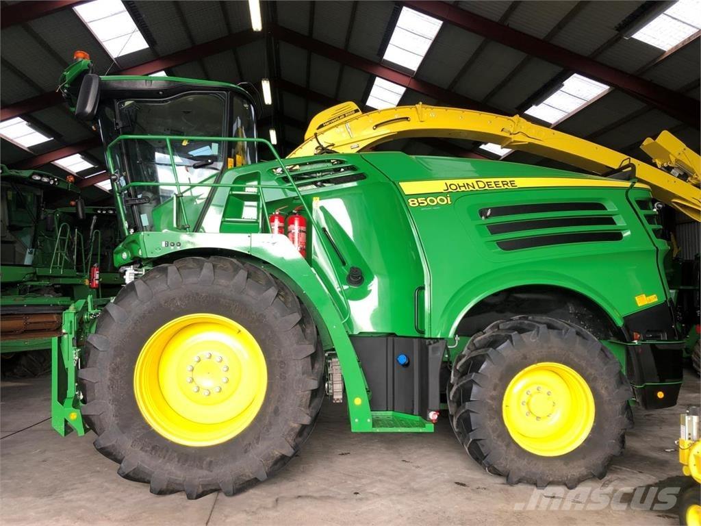 John Deere 8500 牧草收穫機