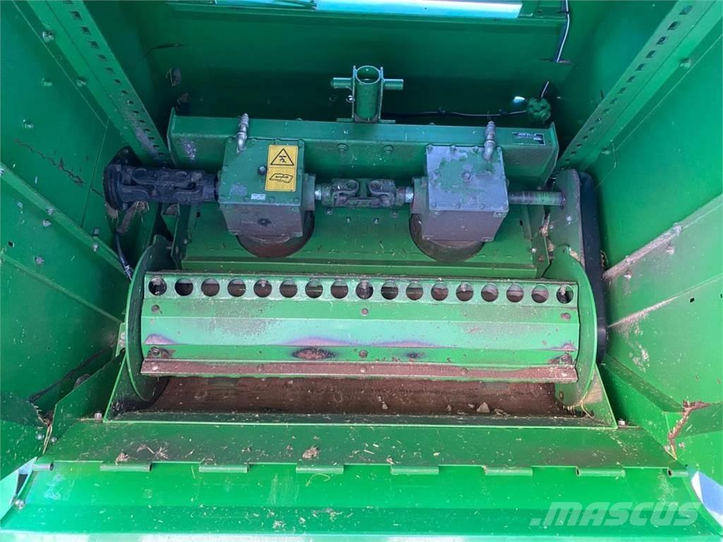John Deere C670 聯合收穫機
