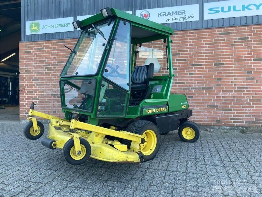 John Deere F935 小型曳引機