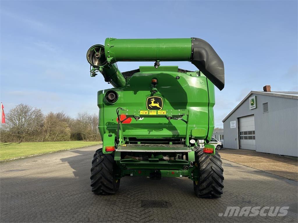 John Deere S785 聯合收穫機