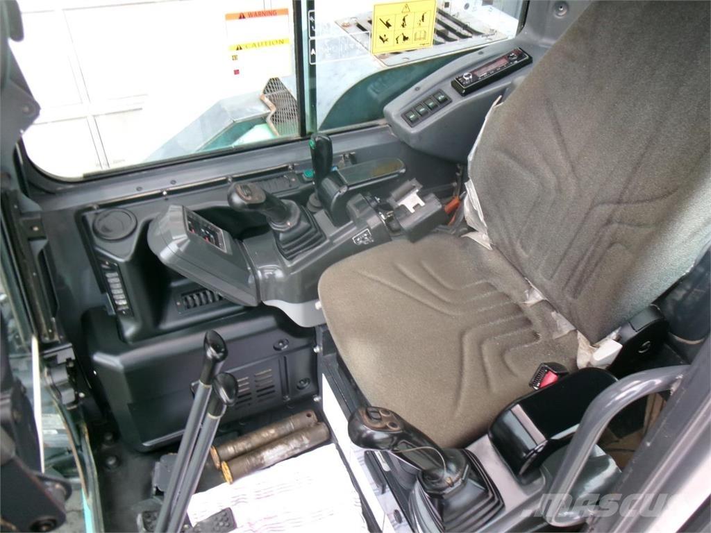 Kato 85V5 小型挖土機/掘鑿機<7t(小型挖掘機)