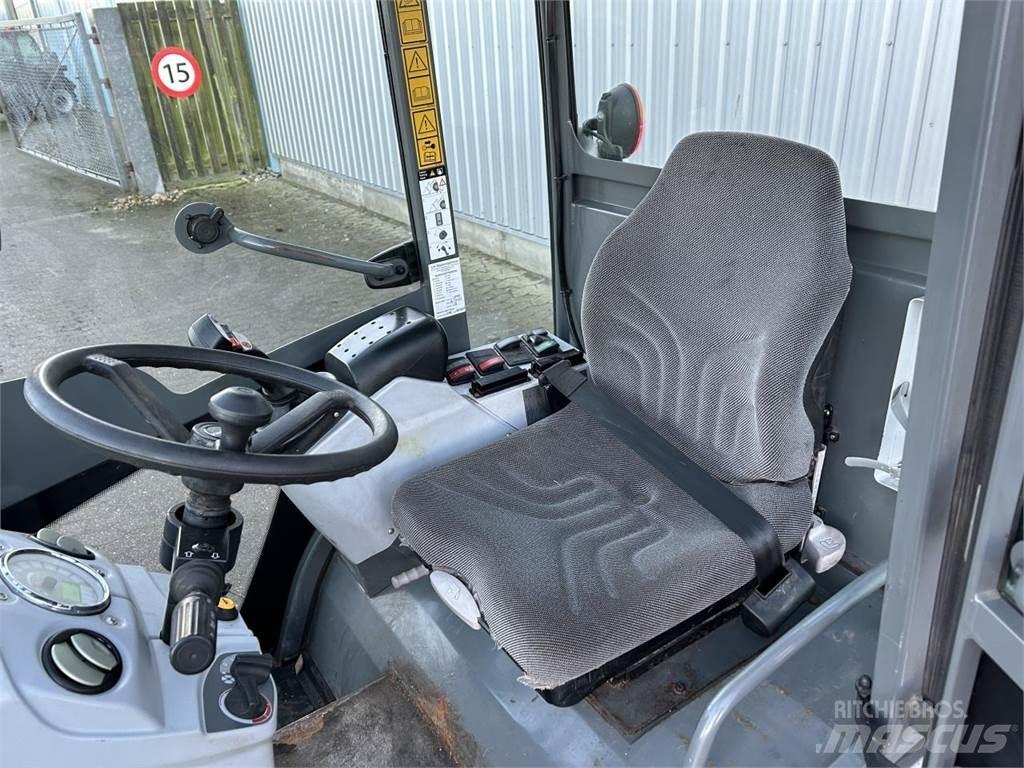 Kramer KL12.5 小型裝載機