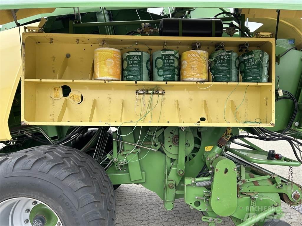 Krone 12130 方形打捆機