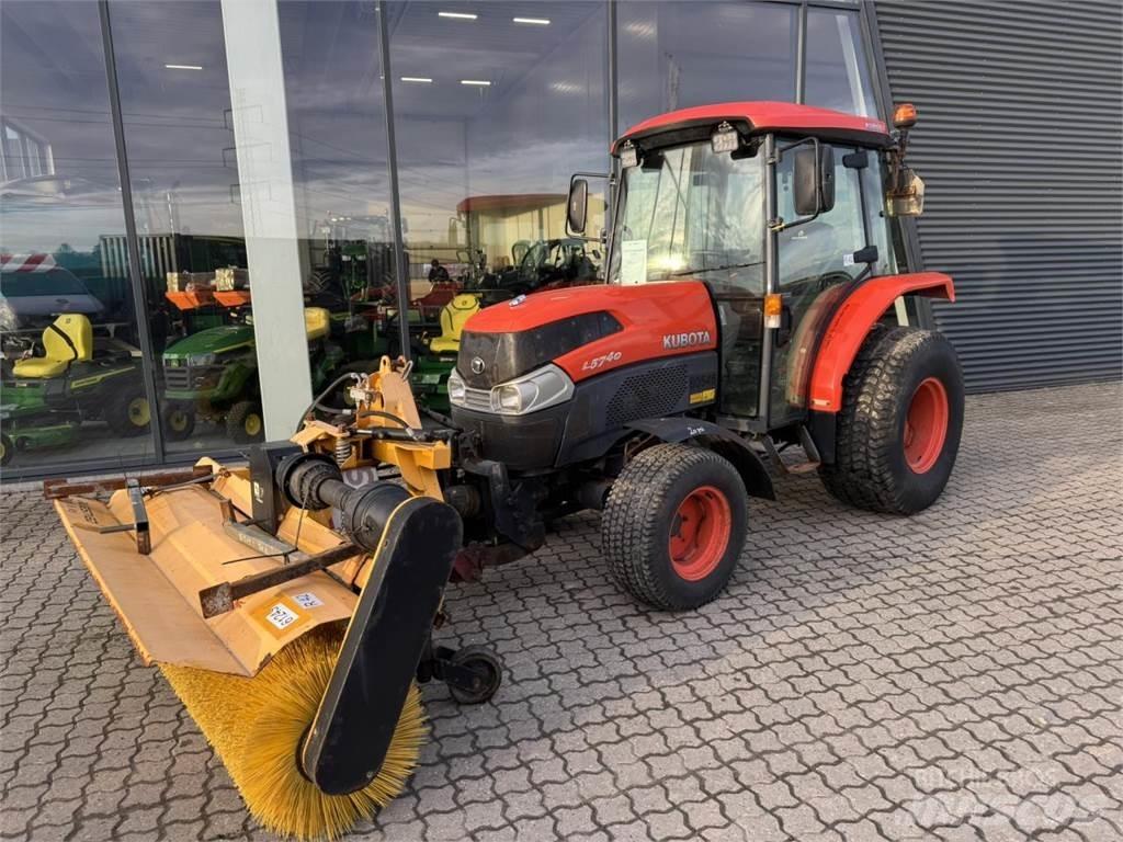 Kubota 5740 小型曳引機