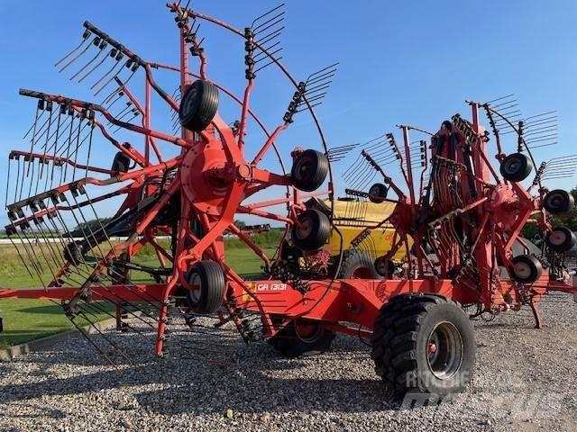 Kuhn GA13131 耙與翻草機