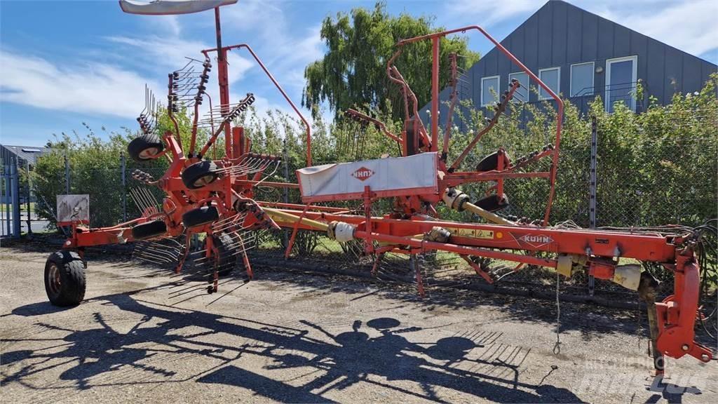 Kuhn GA6520 耙與翻草機