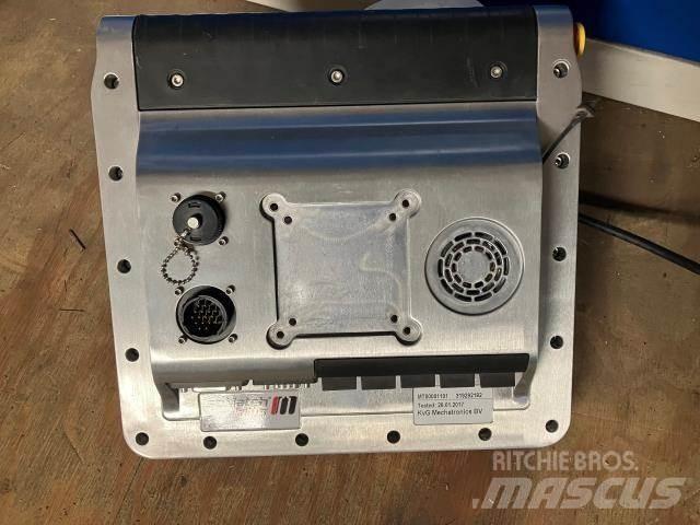 Kverneland TELLUS 肥料撒佈機