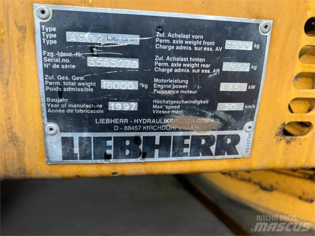 Liebherr 902 旋轉式挖土機/掘鑿機/挖掘機