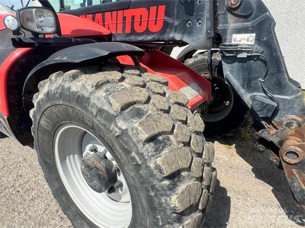 Manitou 741 伸縮臂操作車