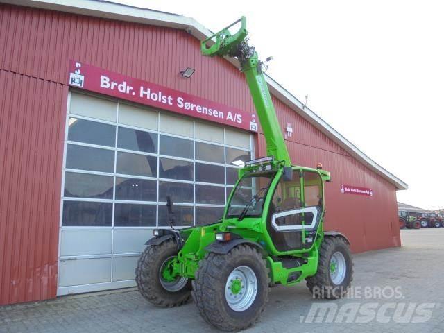 Merlo TF42.7 伸縮臂操作車