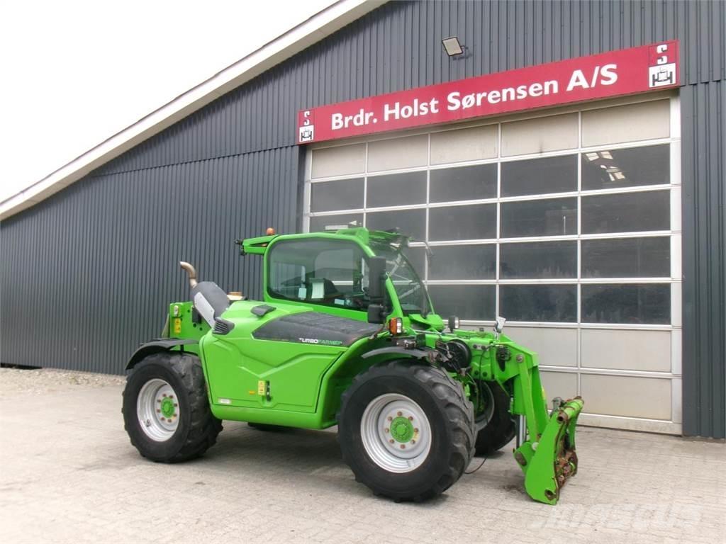 Merlo TF42.7 伸縮臂操作車