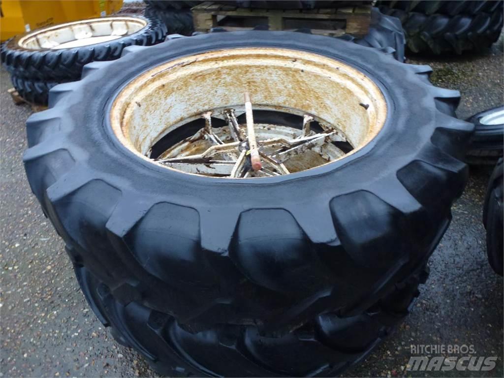 Molcon 16.9X38 輪胎、車輪和輪圈