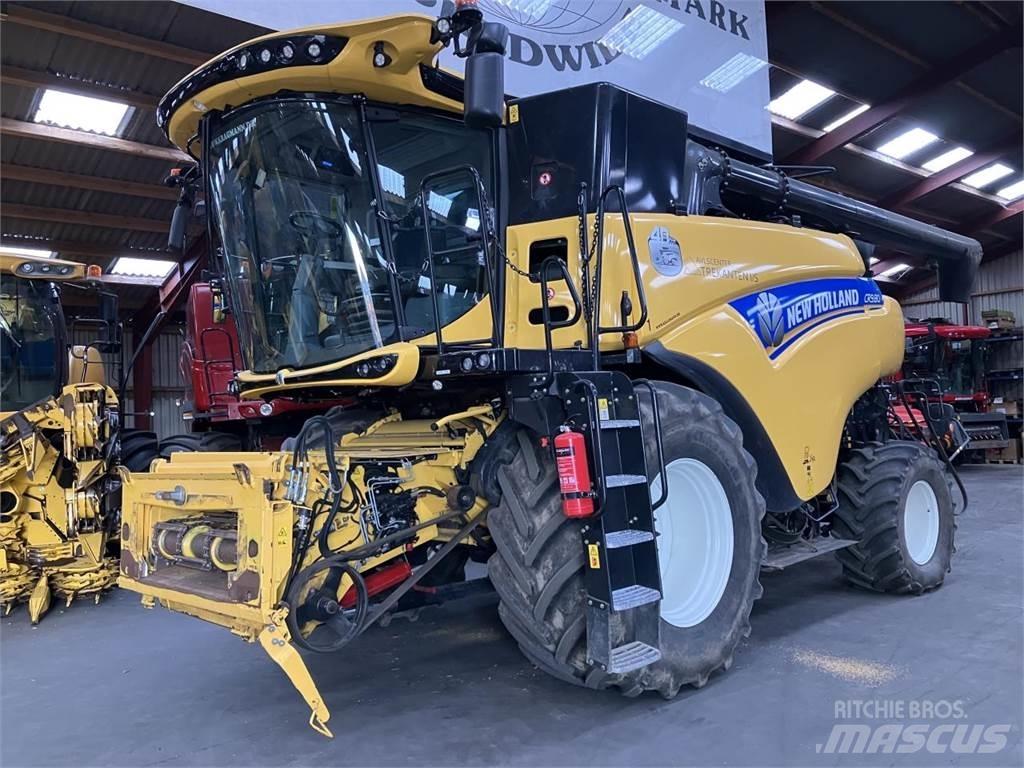New Holland CR9.80 聯合收穫機