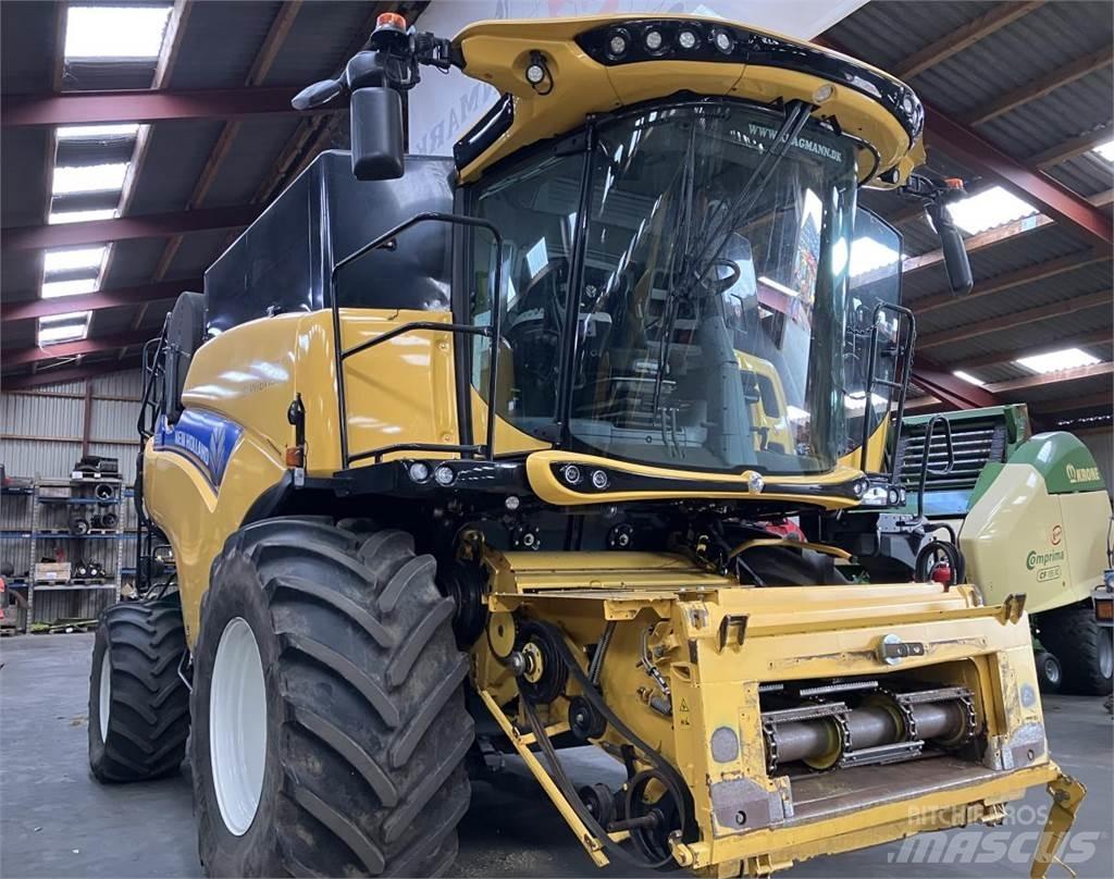 New Holland CR9.80 聯合收穫機