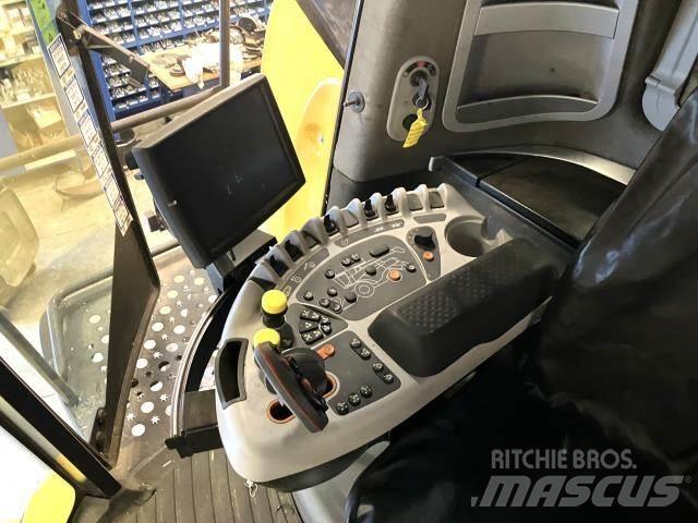 New Holland CR9.80 聯合收穫機