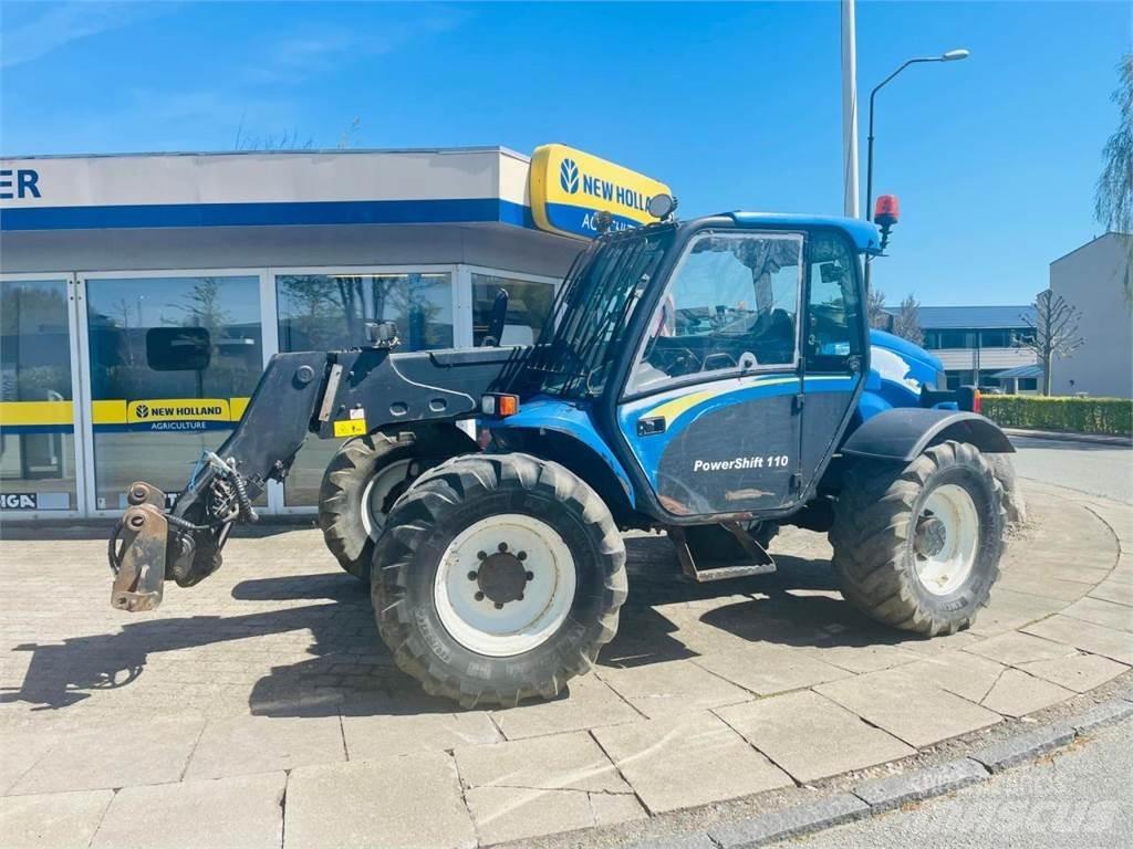 New Holland LM435 伸縮臂操作車