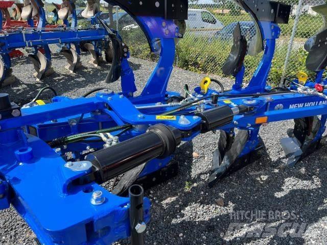 New Holland PHVH4 雙向犁