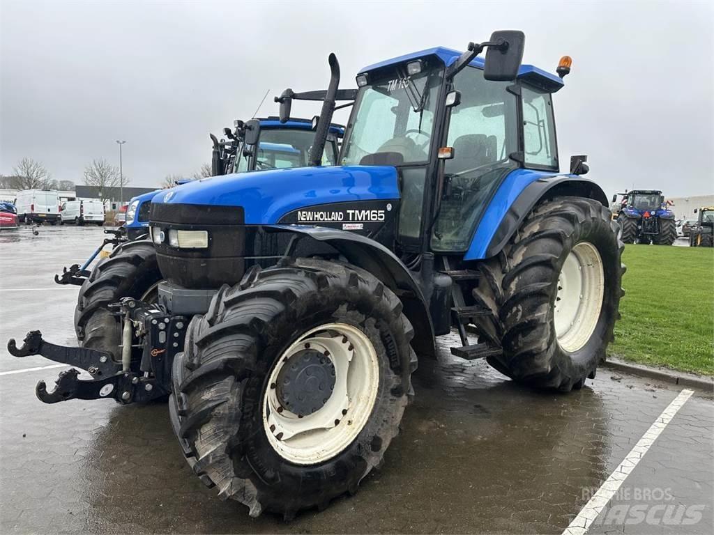 New Holland TM165 曳引機
