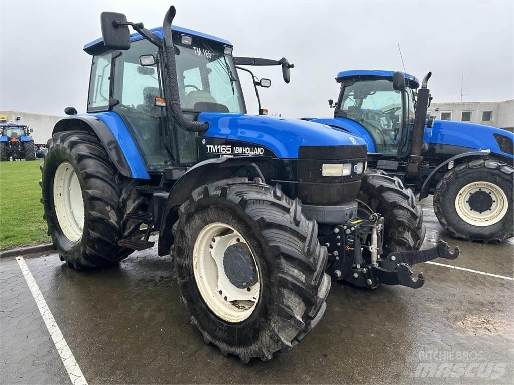 New Holland TM165 曳引機