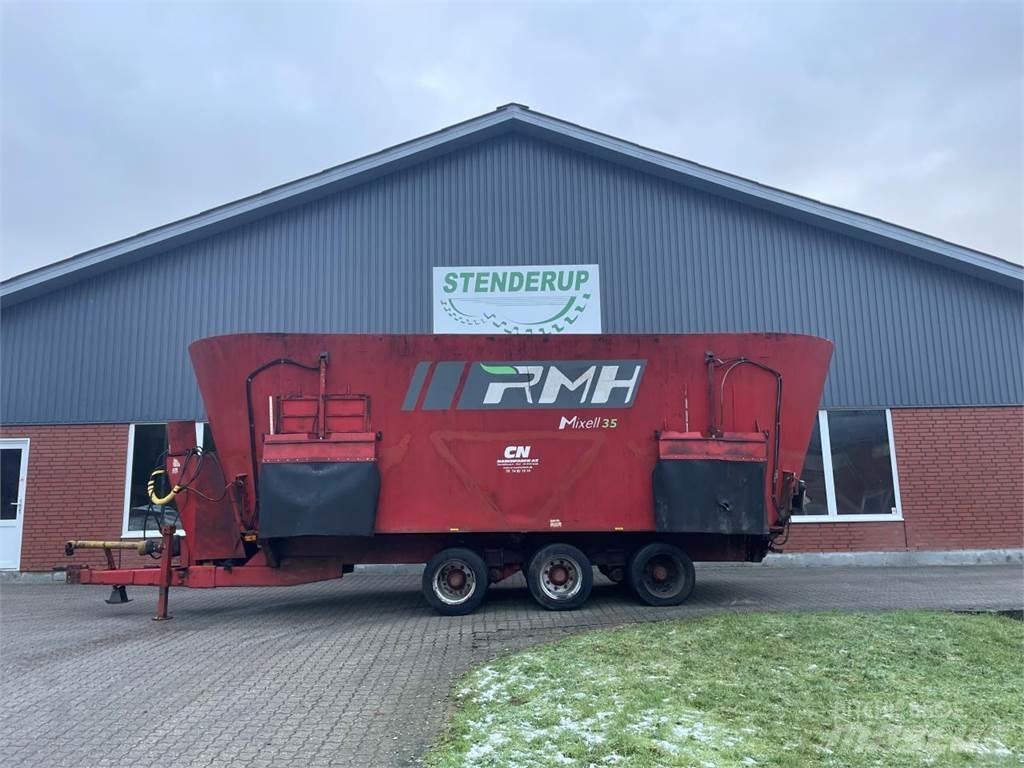 RMH 35 M3 青飼料搬運車