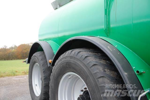 Samson SG 23 水肥車
