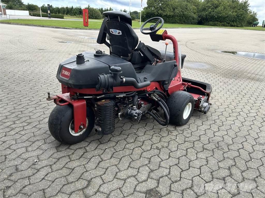 Toro GM3250 果嶺割草機