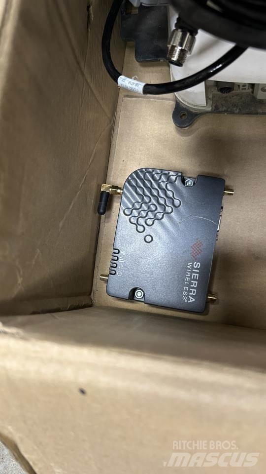 Trimble GFX-750 GPS