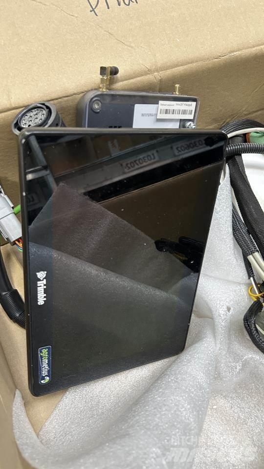 Trimble GFX-750 GPS