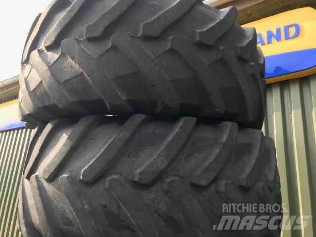  UM 540/65X28 輪胎、車輪和輪圈