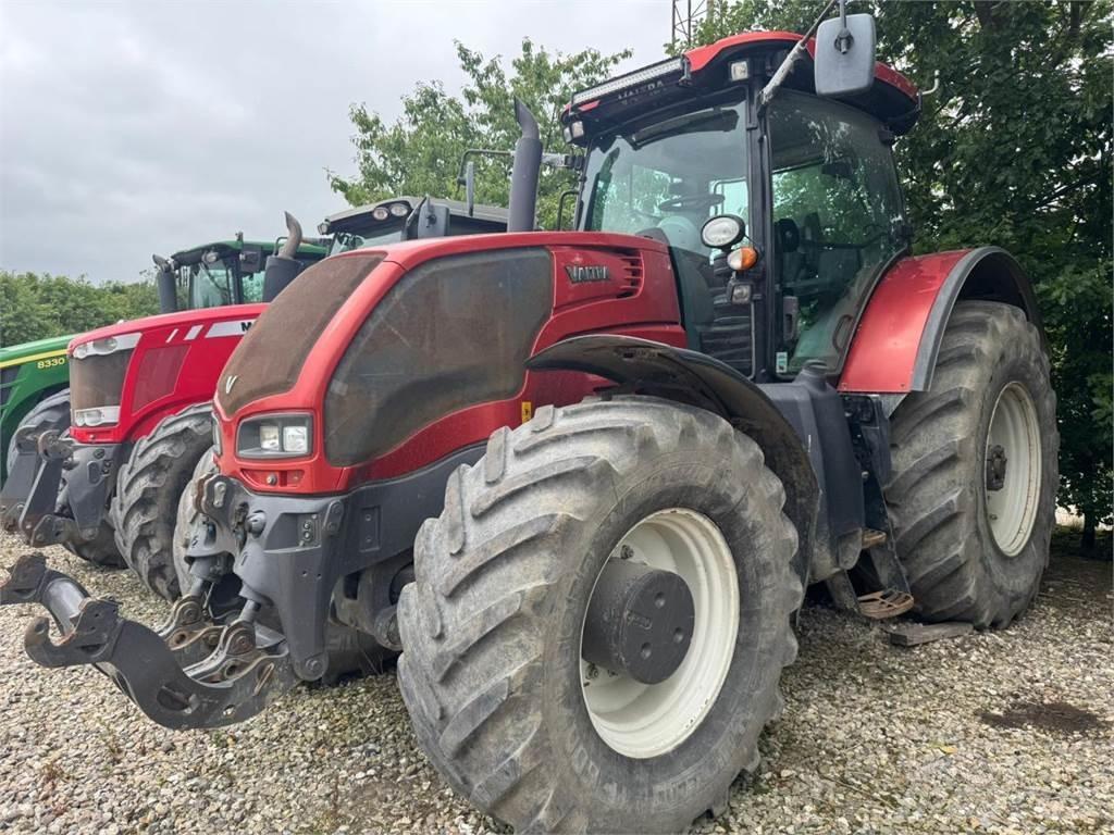 Valtra S262 曳引機