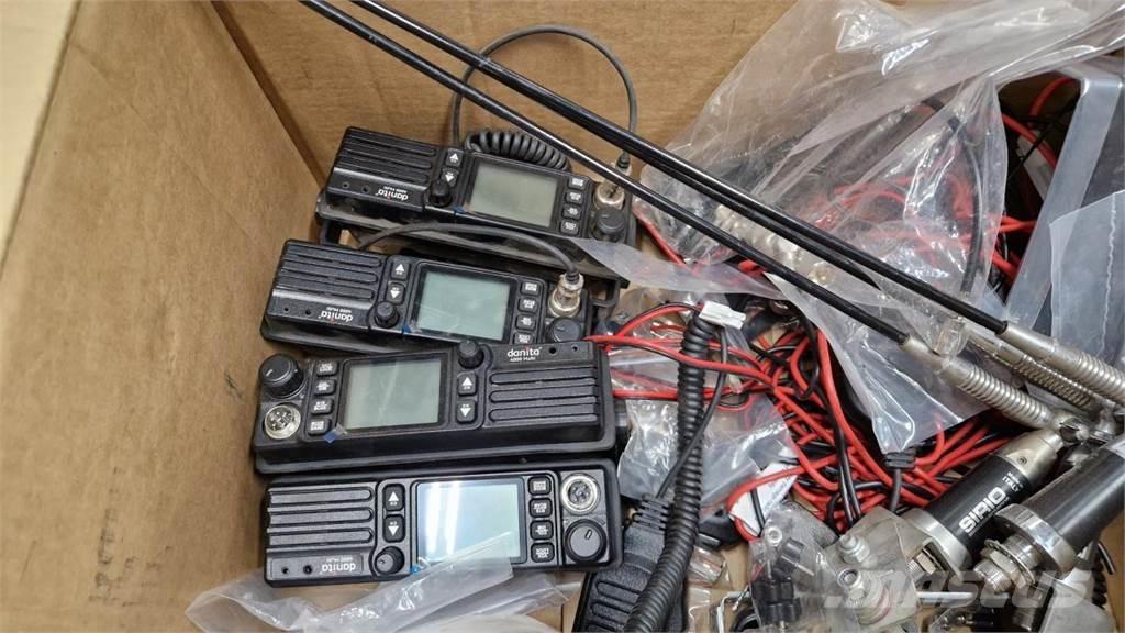  WALKIE 電子設備