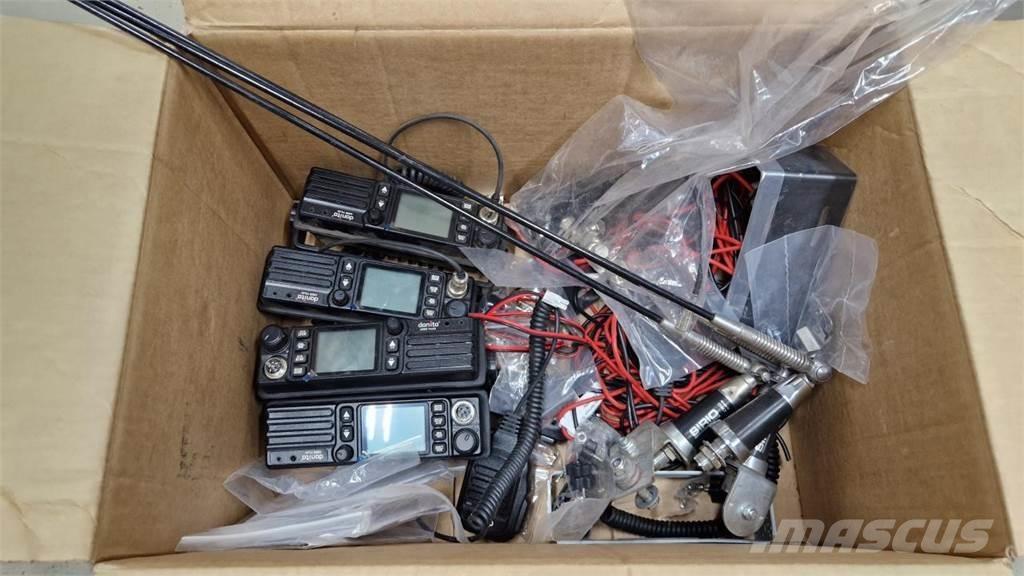  WALKIE 電子設備