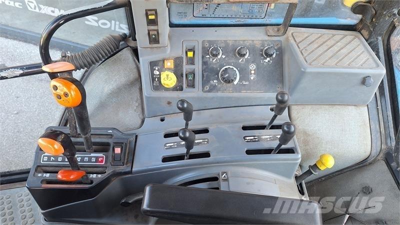 Ford 8240 曳引機