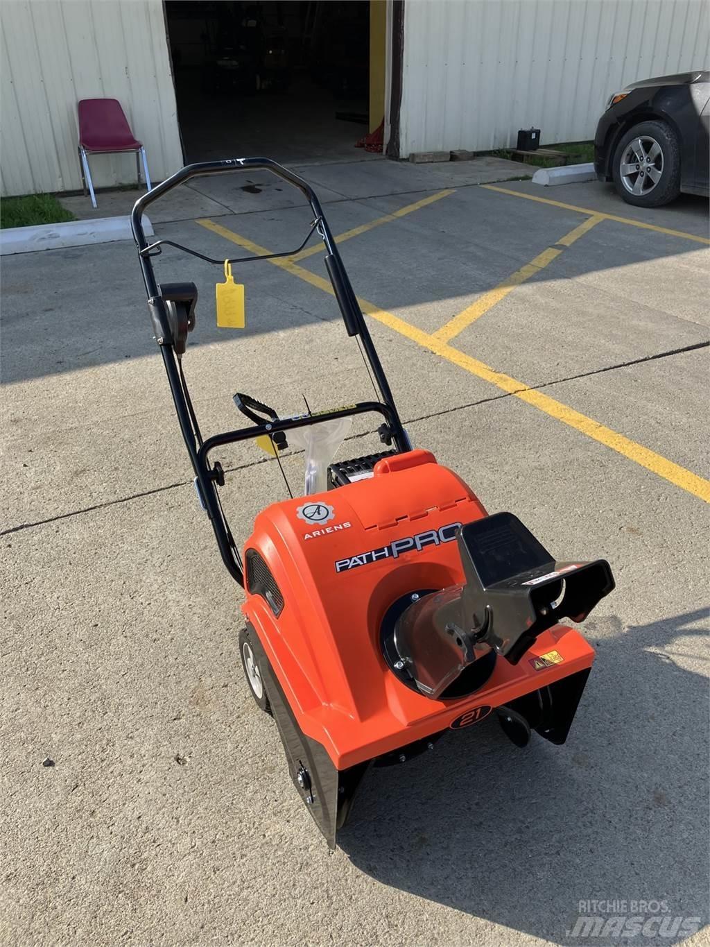 Ariens 938033 掃雪機
