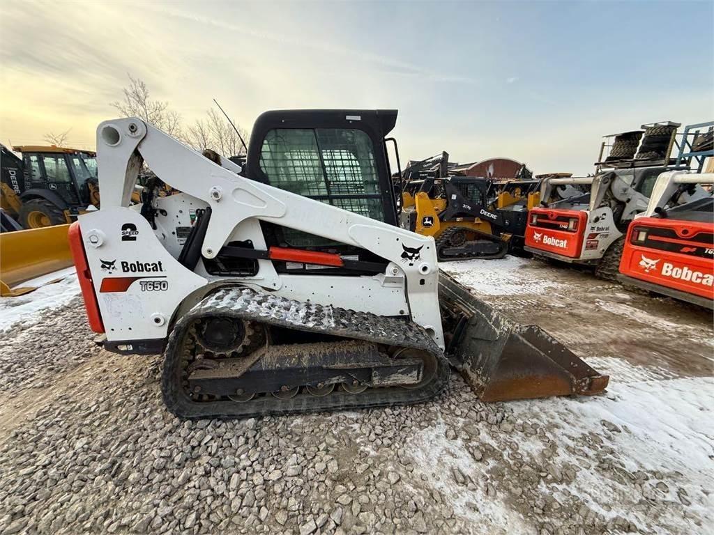 Bobcat T650 小型裝載機