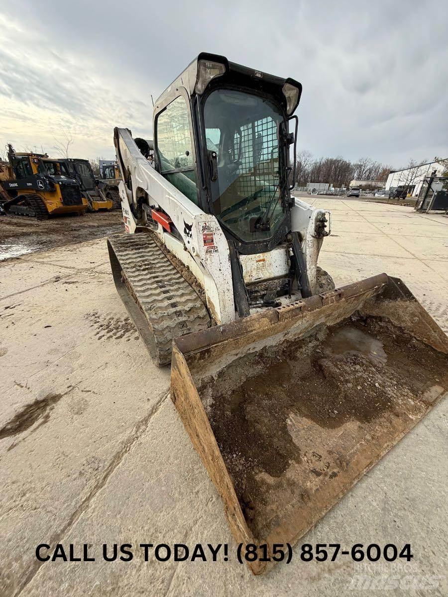 Bobcat T740 小型裝載機