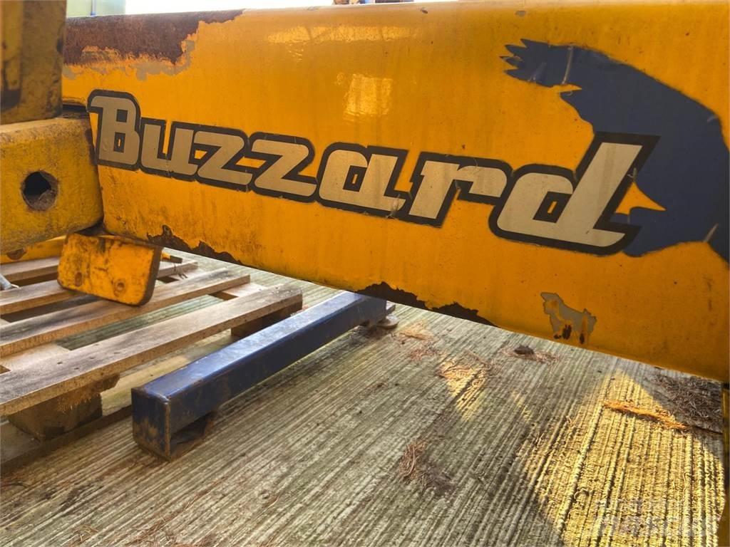 Bomford Buzzard 草捆撕碎機、切割機、拆袋機