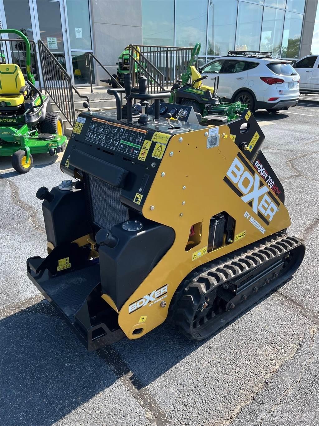 Boxer 700HDX 小型裝載機