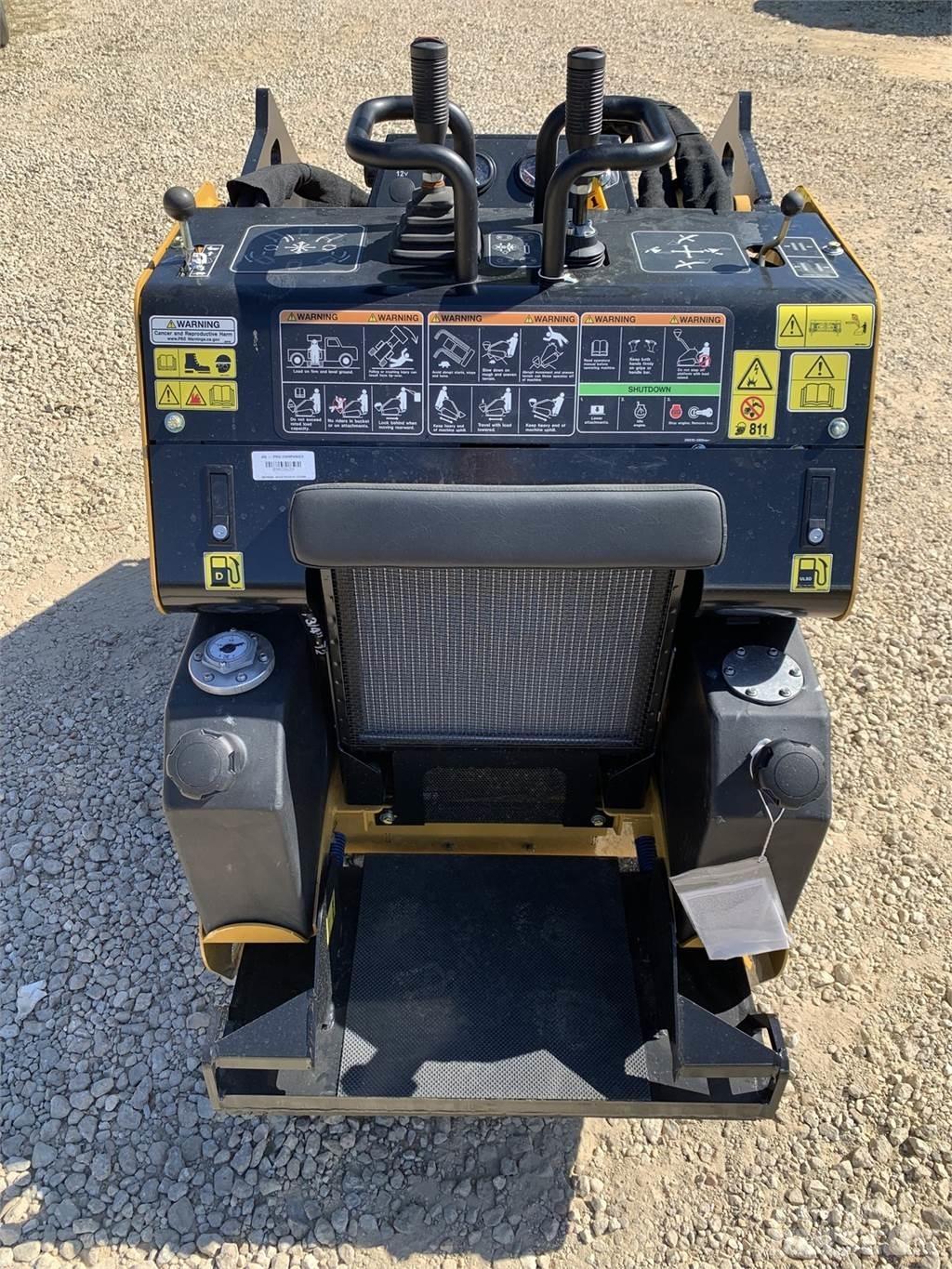 Boxer 700HDX 小型裝載機