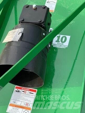 Bush Hog BH115 草捆撕碎機、切割機、拆袋機
