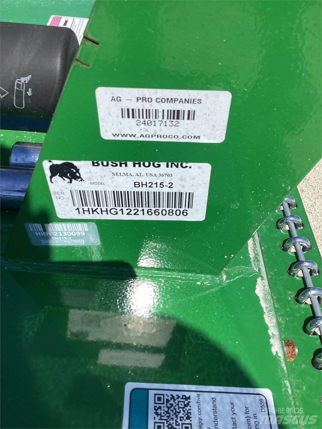 Bush Hog BH215 草捆撕碎機、切割機、拆袋機