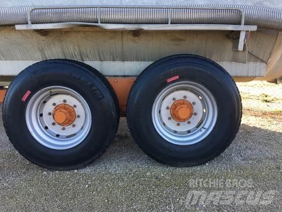  CARRUXO 10000L 運糧車
