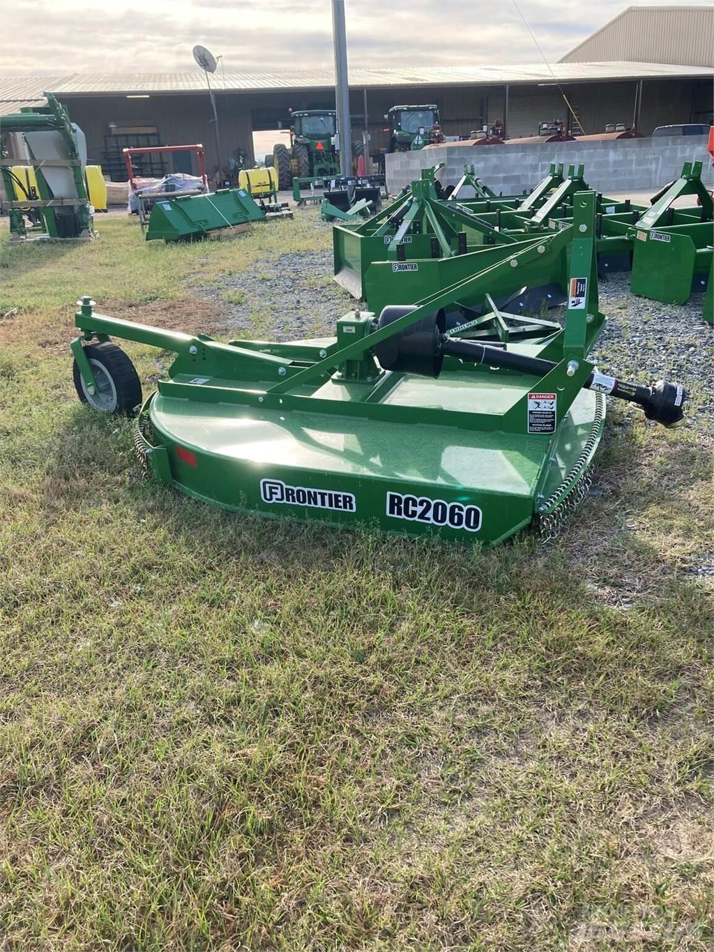 Frontier RC2060 草捆撕碎機、切割機、拆袋機