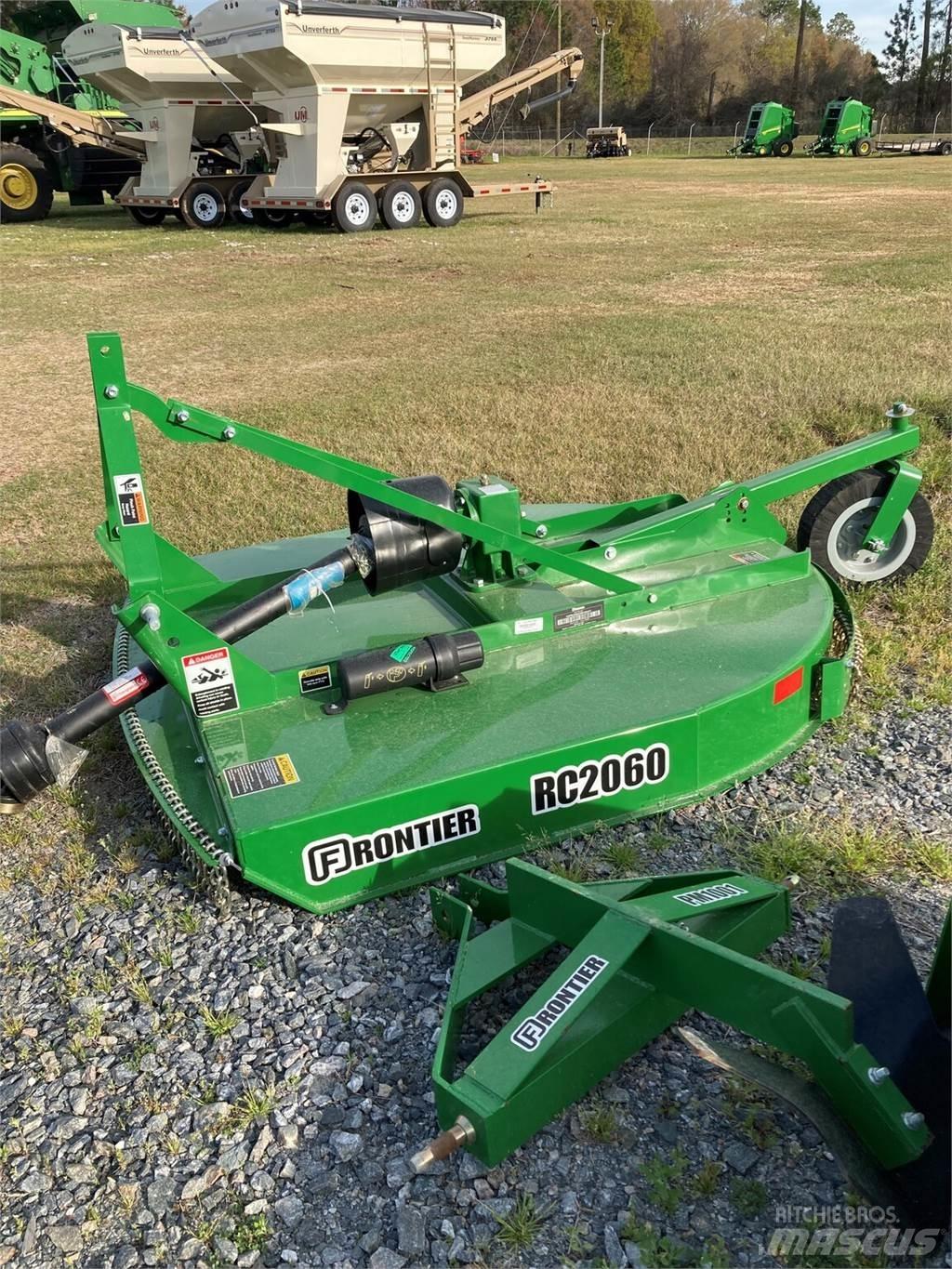 Frontier RC2060 草捆撕碎機、切割機、拆袋機