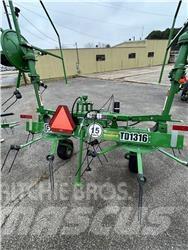 Frontier TD1316 耙與翻草機