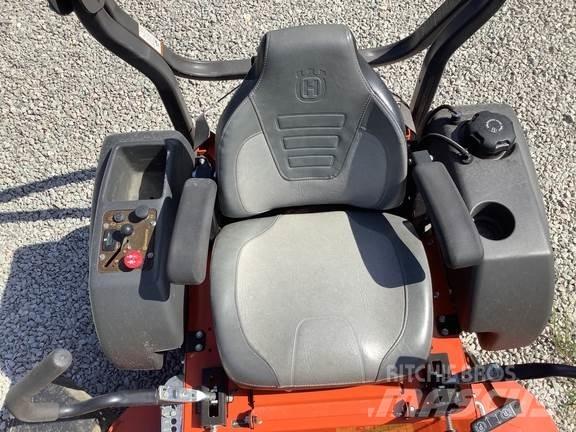 Husqvarna M-ZT 零迴轉割草機