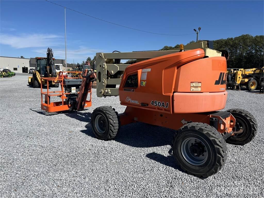 JLG 450AJ 伸縮臂操作車