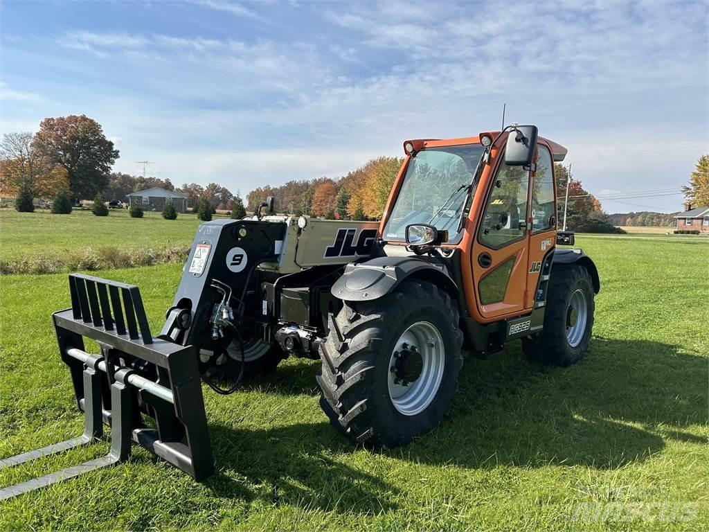 JLG 925 農業用伸縮臂裝載機