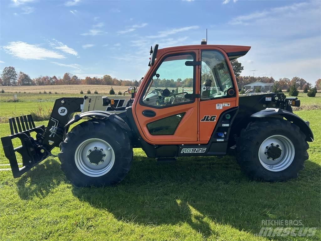 JLG 925 農業用伸縮臂裝載機