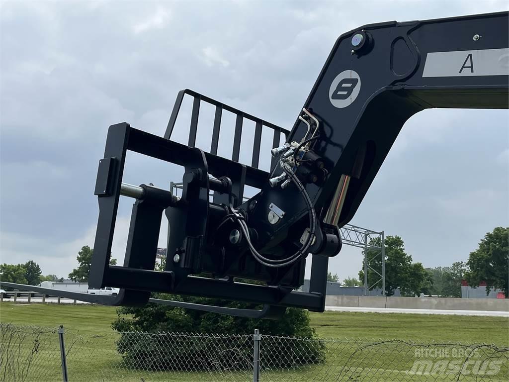JLG AG823 伸縮臂操作車